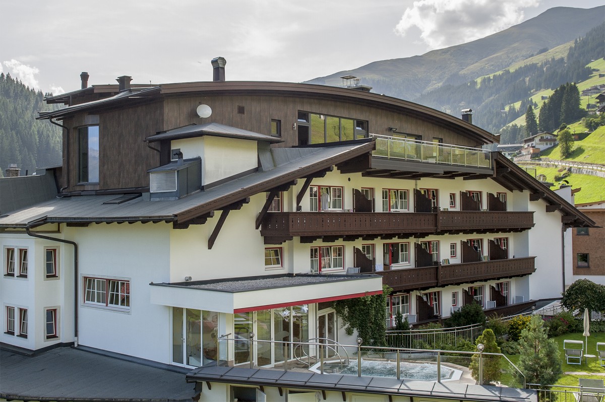 Tuxerhof Aufstockung 02