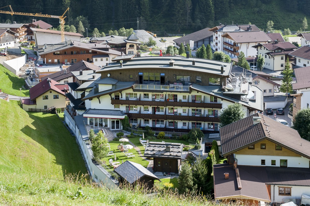 Tuxerhof Aufstockung 04